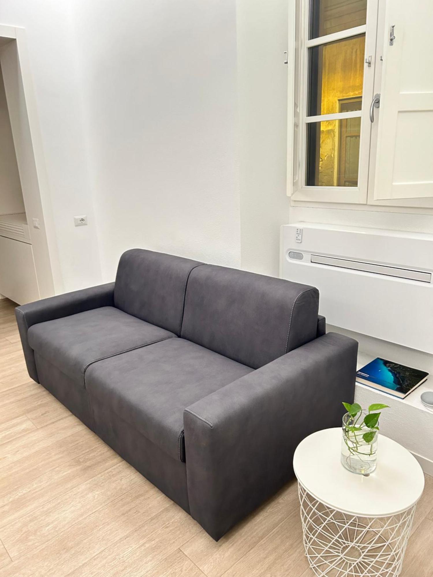 Apartment Vsg25 Nel Centro Di Cagliari Exterior foto
